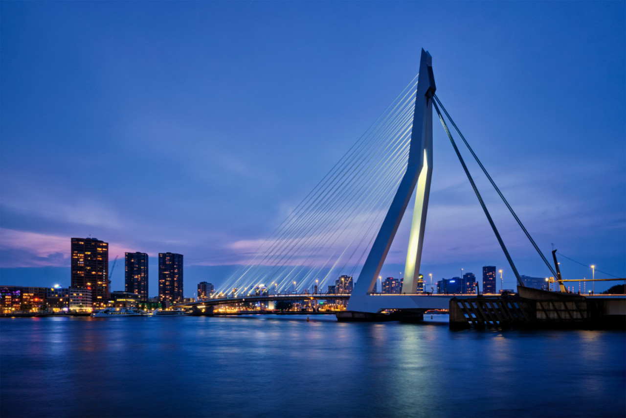 erasmus bridge rotterdam netherlands