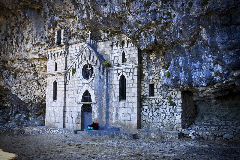 eremo di san michele arcangelo e redentore parco naturale dei monti aurunci