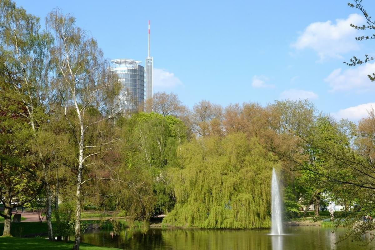 essen germania alberi cielo nuvole