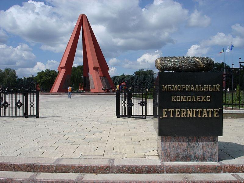 eternitate memorial chisinau
