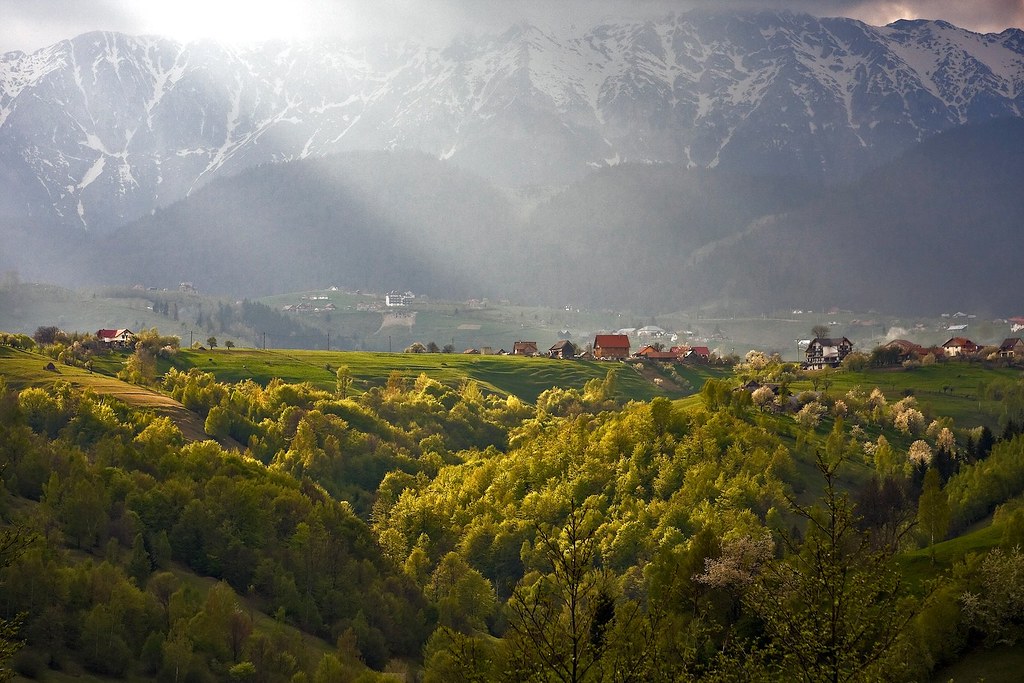 evening rays over piatra craiului mountains