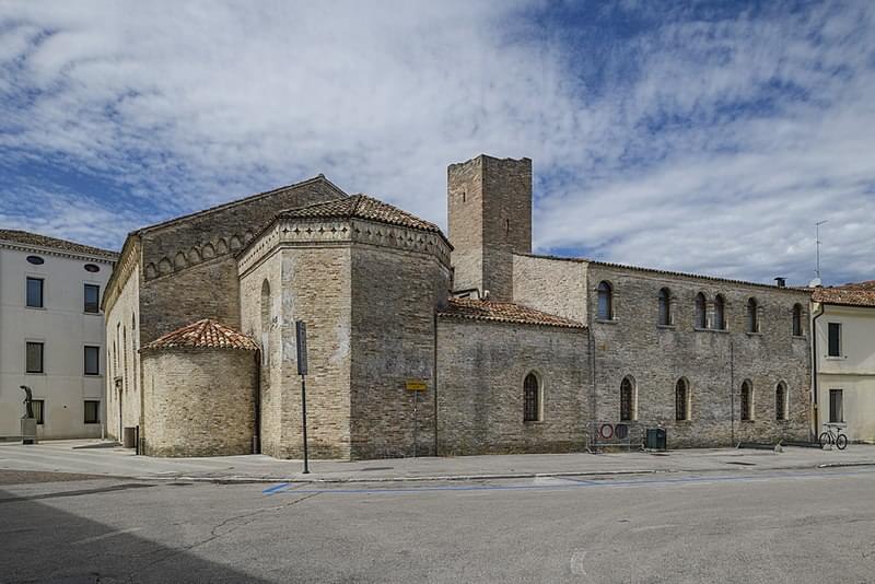 ex convento san francesco pordenone esterno