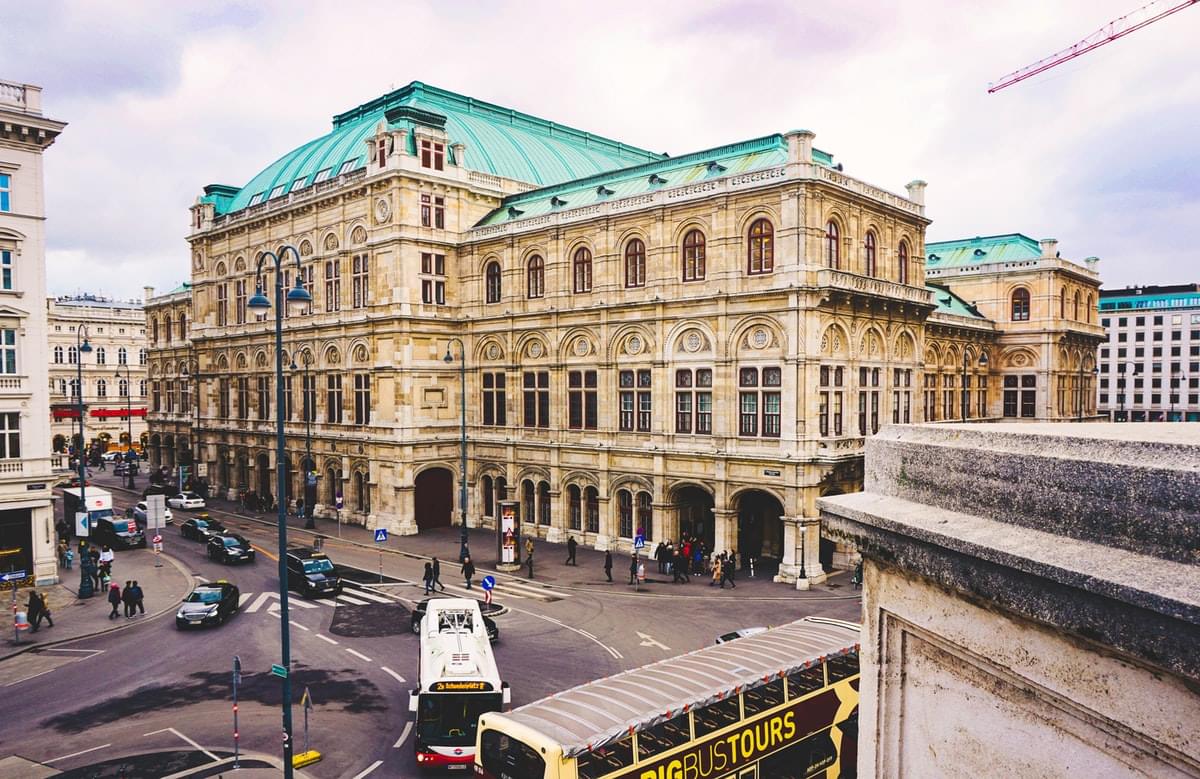 facing vienna state opera