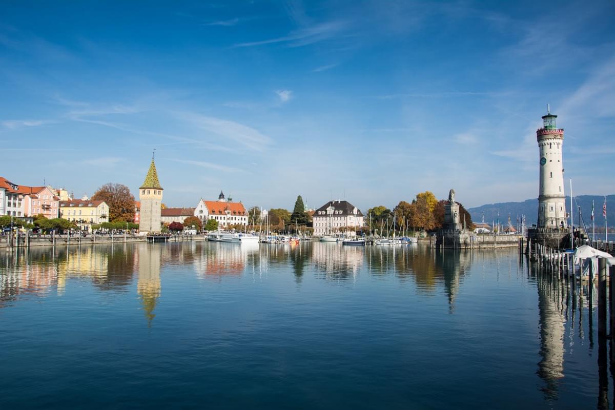 faro lindau lago di costanza porta