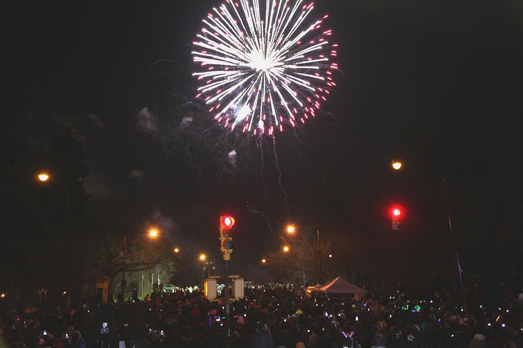 fireworks at prospect park nye 2012