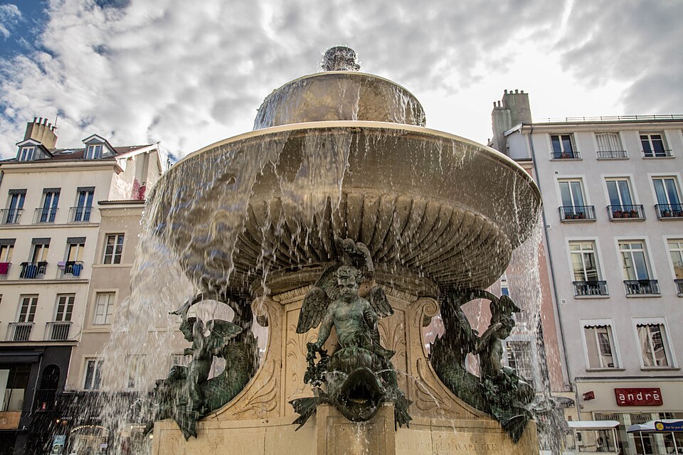 fontaine de la place grenette by brahim faraji 2