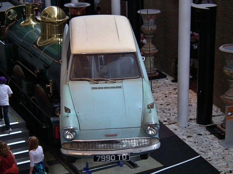 ford anglia harry potter beaulieu