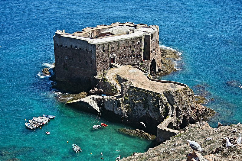 forte de sao joao baptista ilha da berlenga portugal