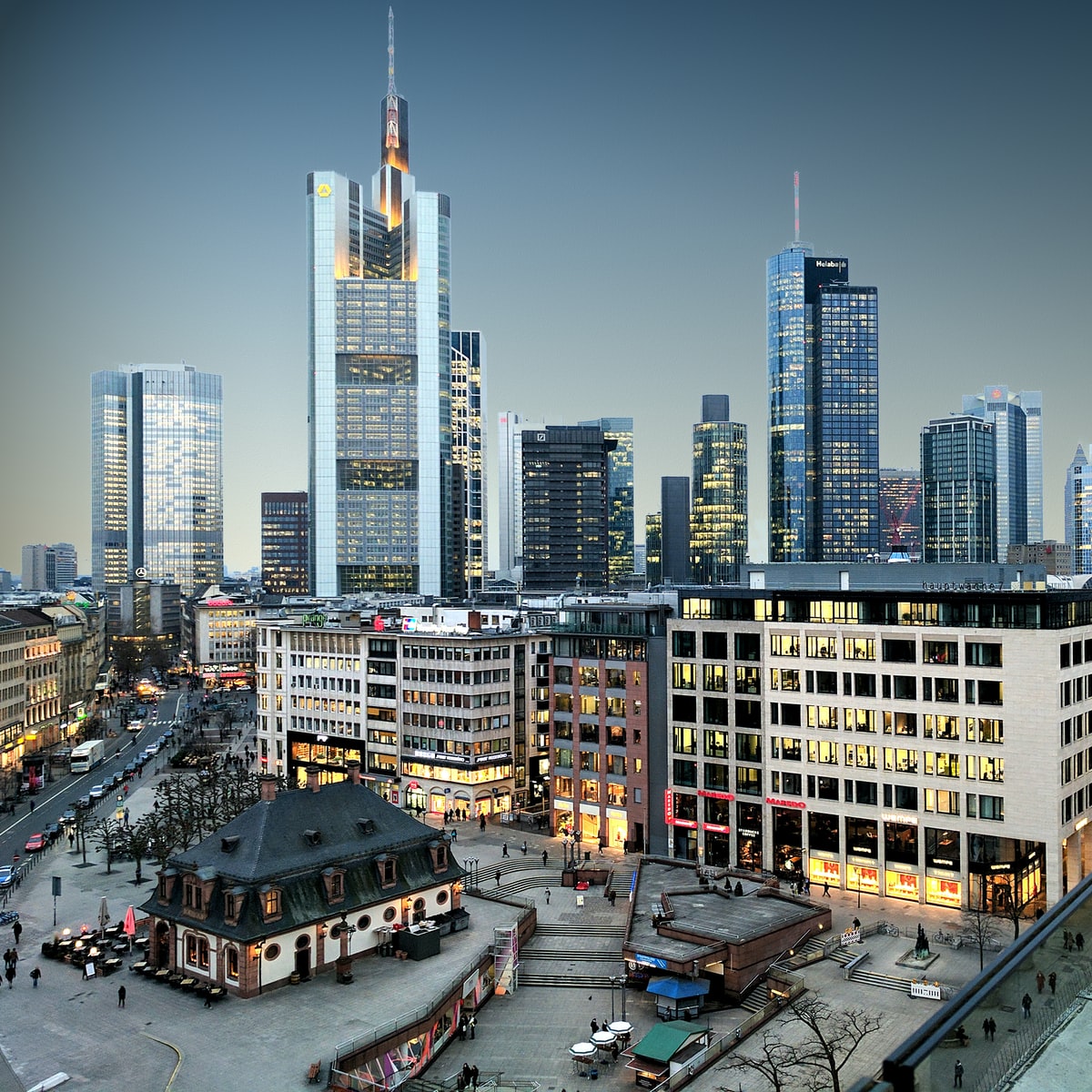 frankfurt main tower