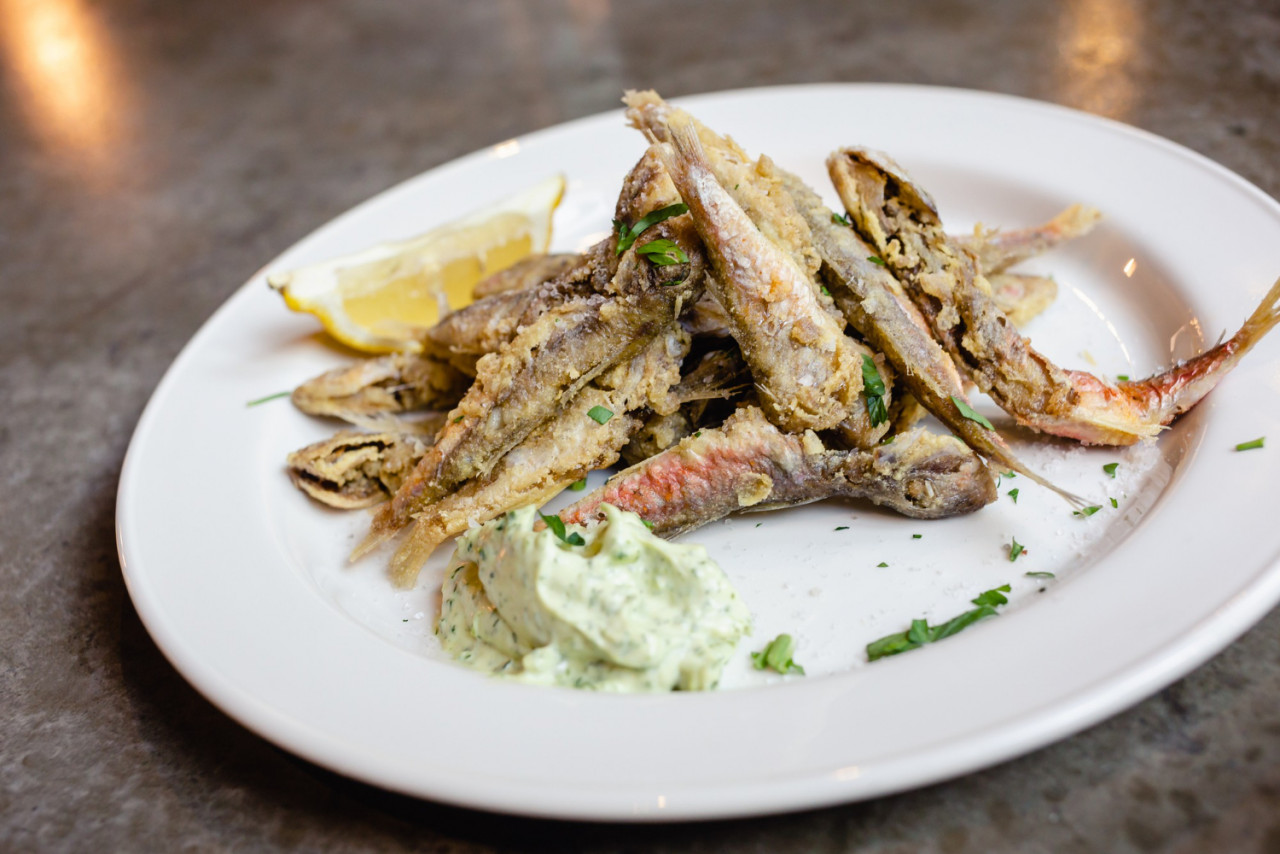 fried capelin fish with herbs lemon cream sauce