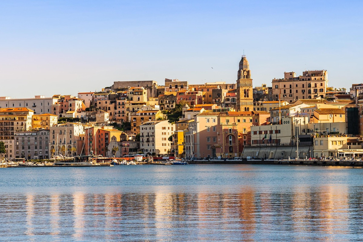 gaeta italia castello medievale