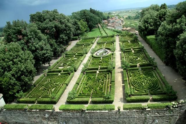 garden castello ruspoli vignanello