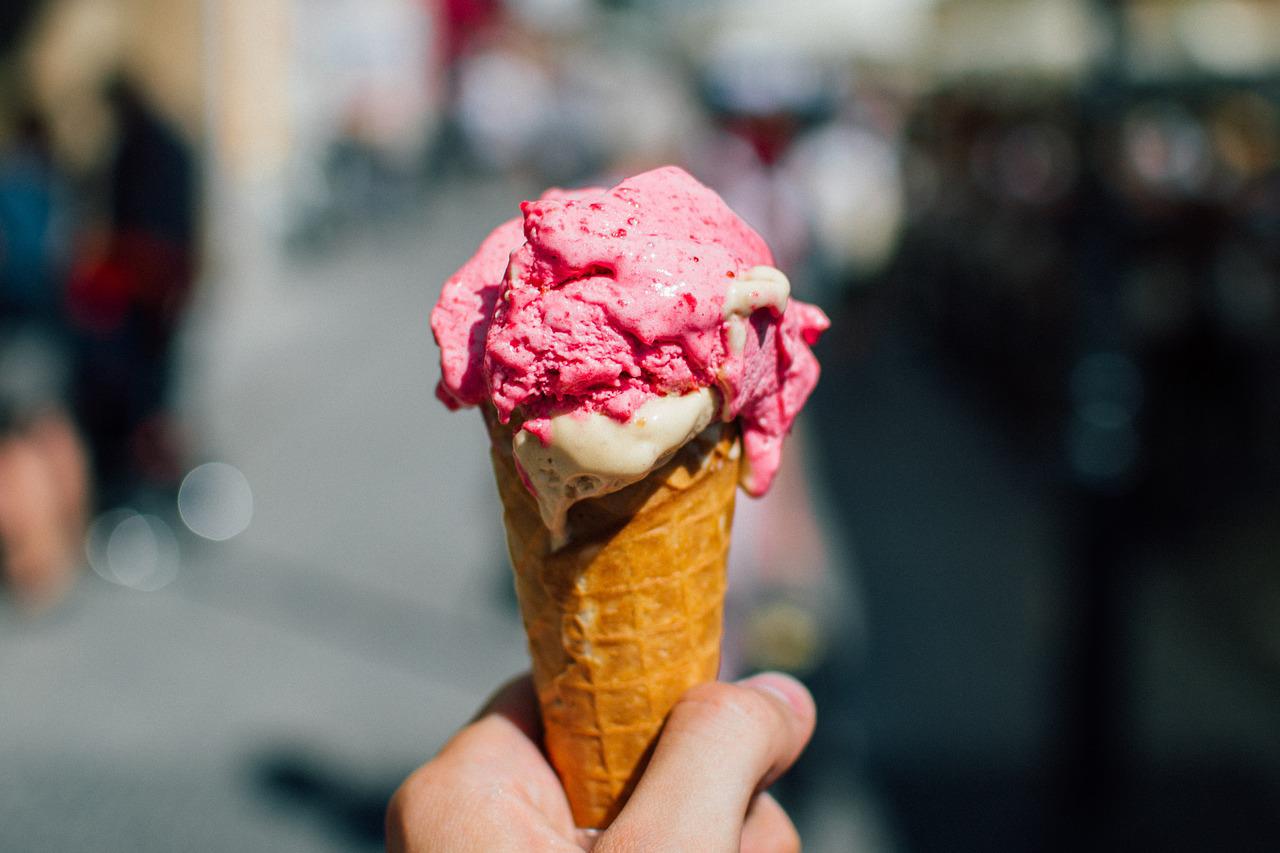 Gelato Cono Gelato Alla Fragola