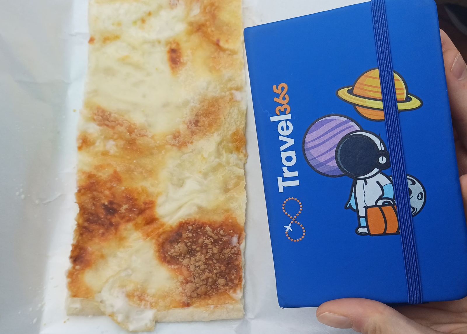 genova food focacceria buon appetito foccaccia al formaggio