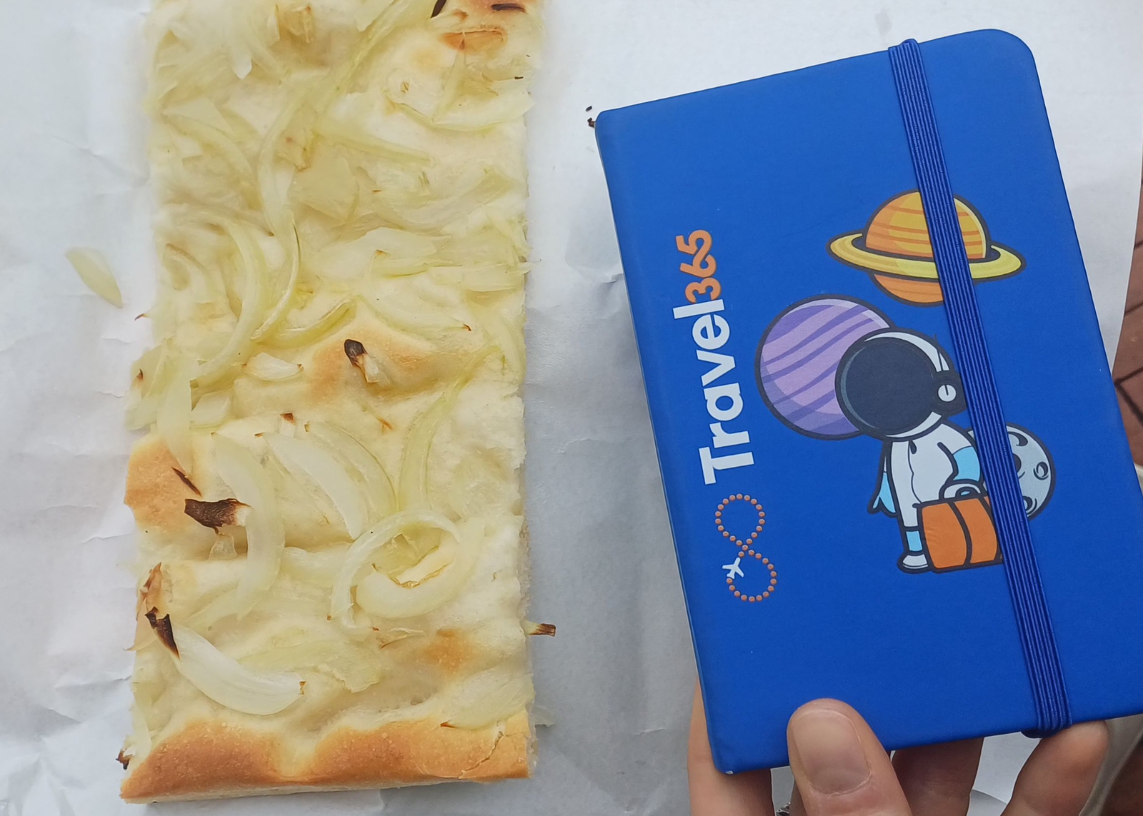 genova food focacceria buon appetito foccaccia alle cipolle