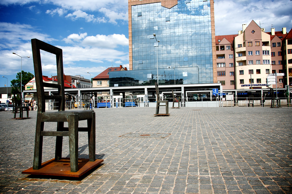 ghetto heroes square krakow poland