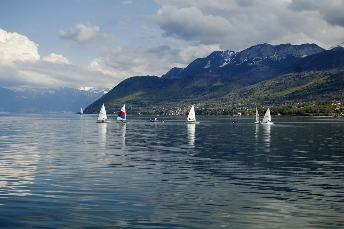 ginevra lago svizzera montagne
