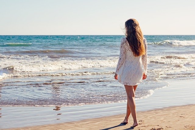 Giovane Donna Donna Mare Oceano 1