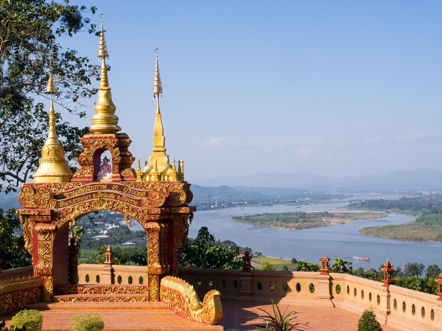 golden triangle in chiangrai border of thailand laos and myanmar