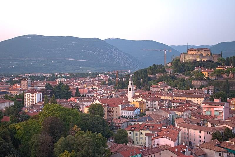 gorizia tramonto panorama