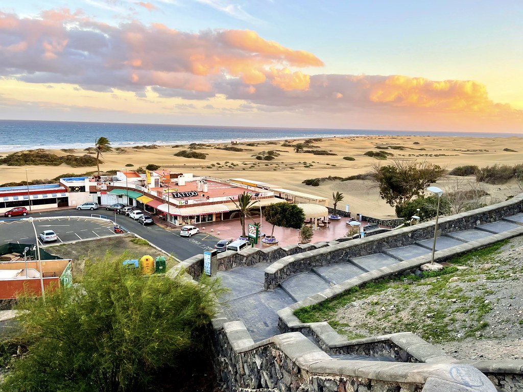 gran canaria playa del ingles at sunset
