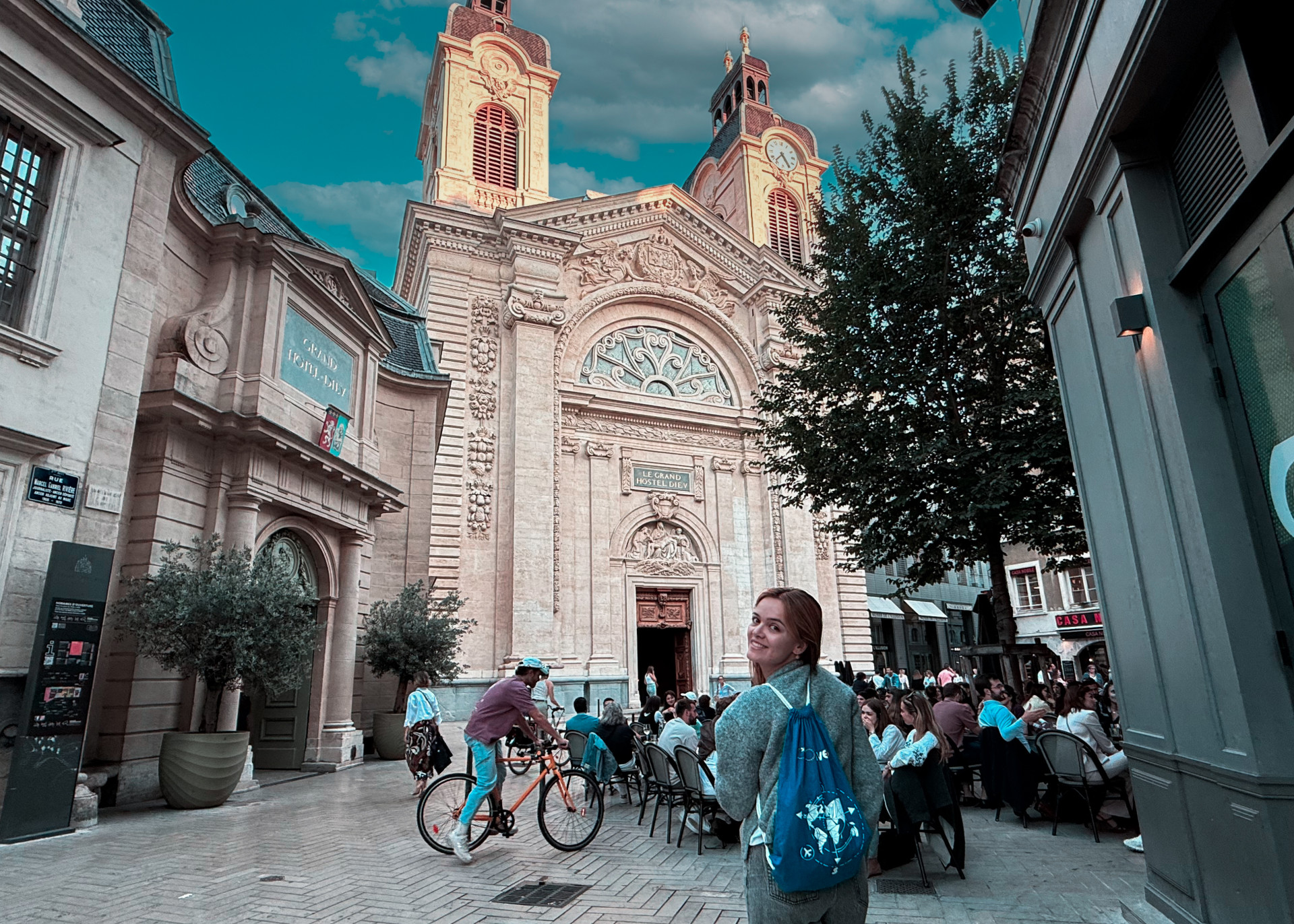 grand hostel dieu 3