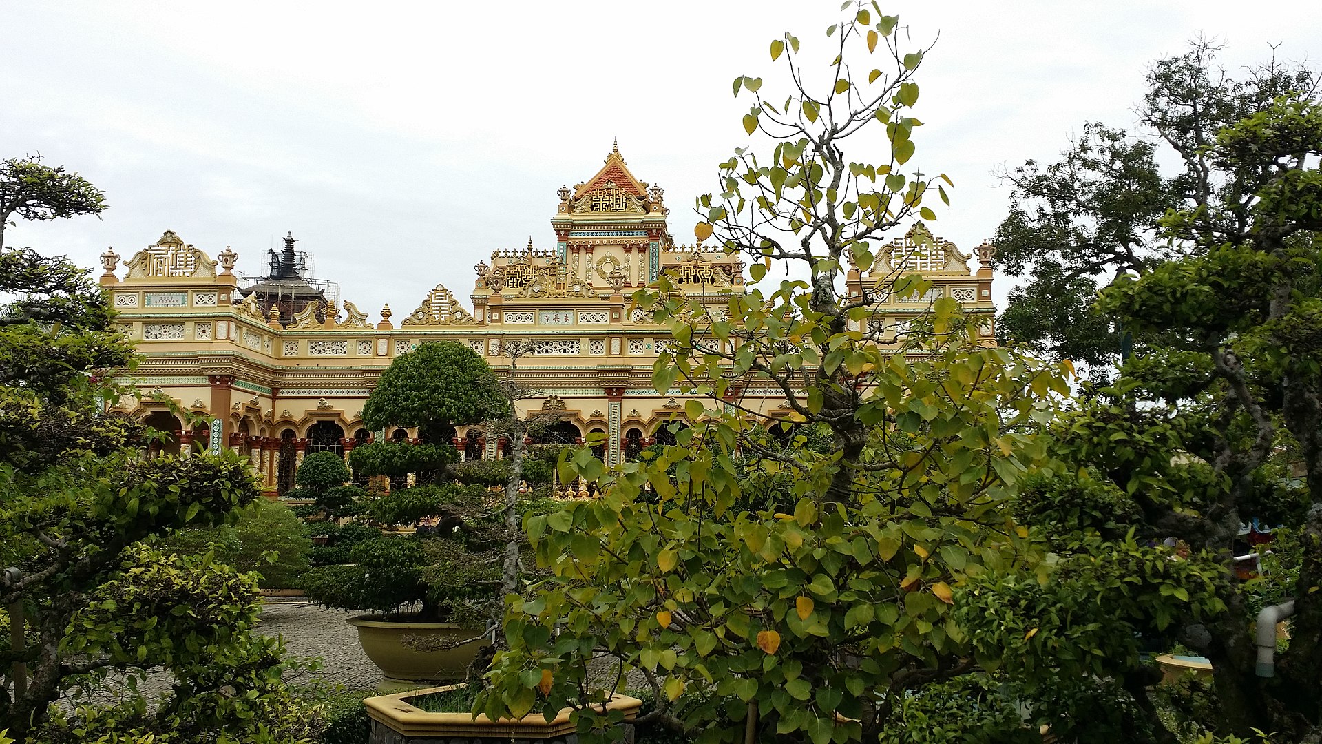 Pagoda di Vinh Trang con statua del Buddha, vicino al Delta del Mekong