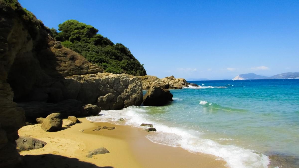 grecia skiathos banana spiaggia