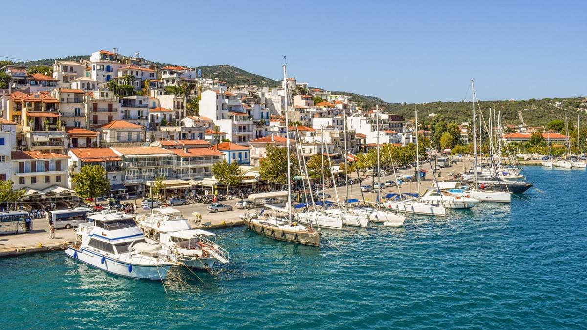 grecia skiathos chora citta porta 1 1