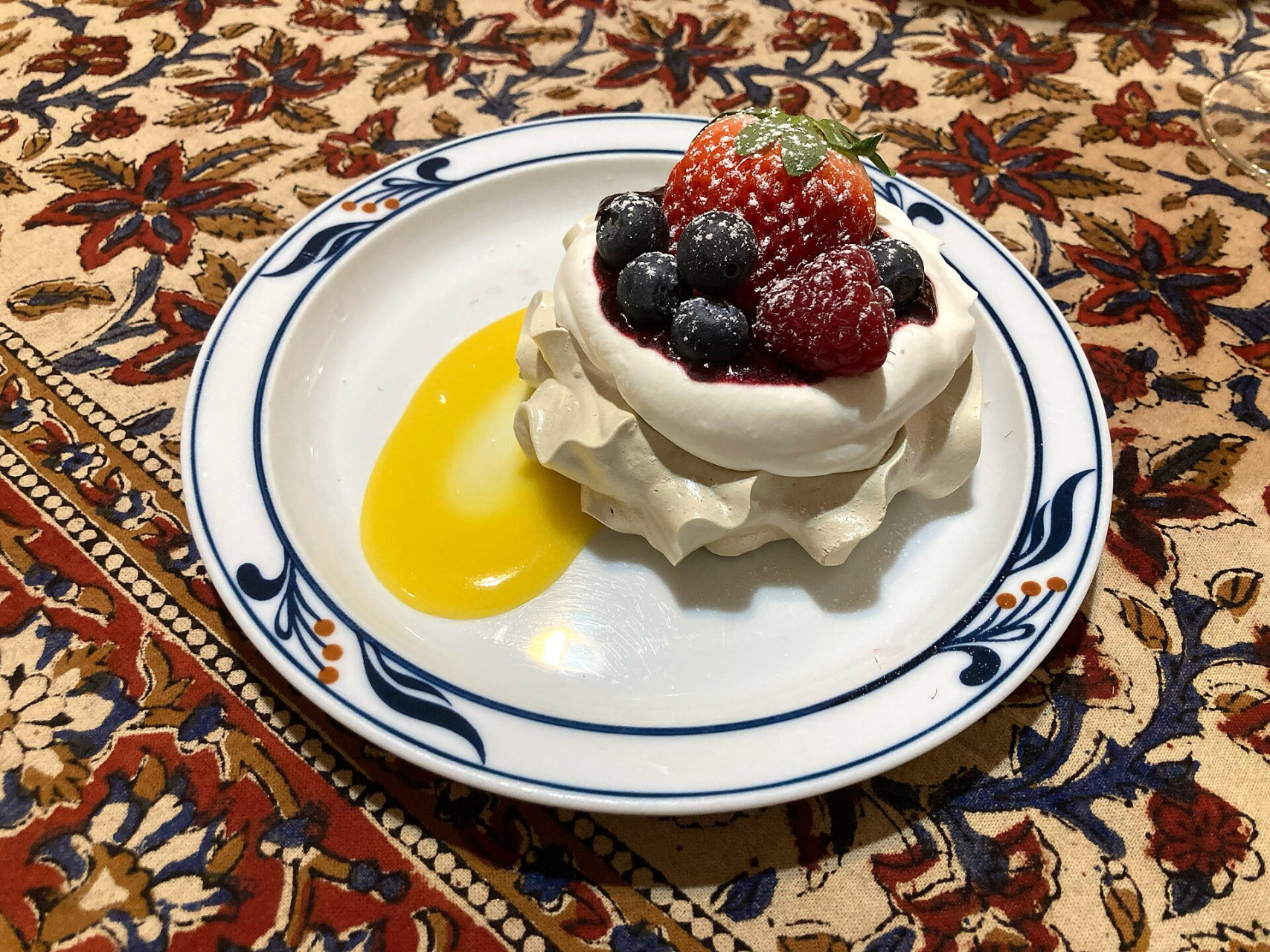 greenteaberrypavlova