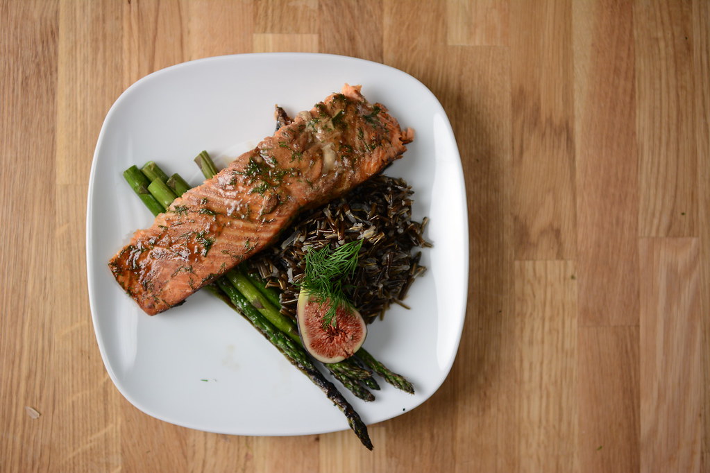 grilled salmon and asparagus with wild rice