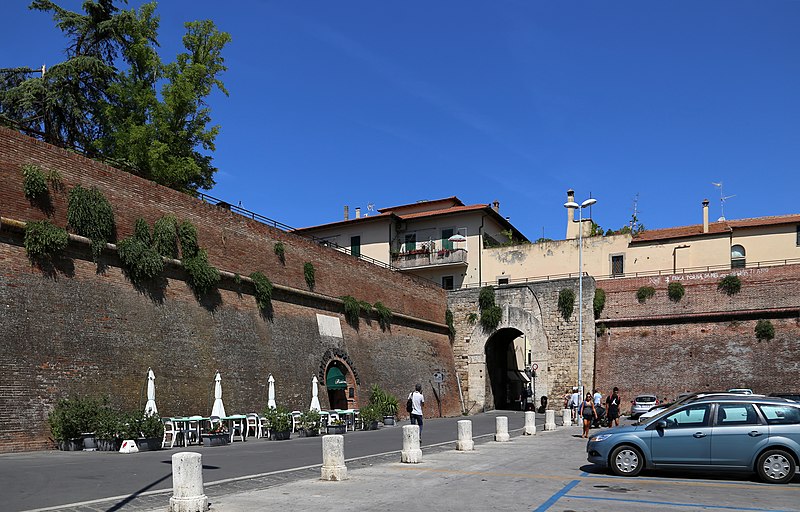 grosseto mura porta vecchia 00