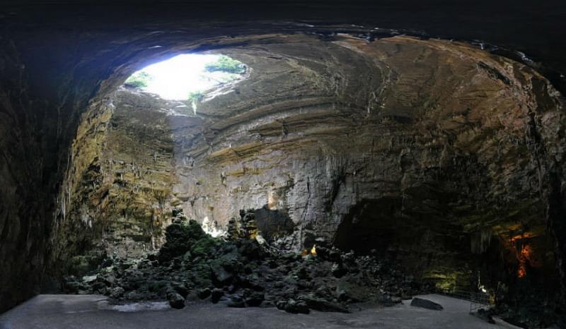 Grotta 8