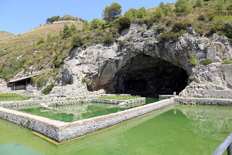 sperlonga grotta di tiberio 1