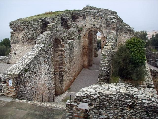 grotte di catullo 06