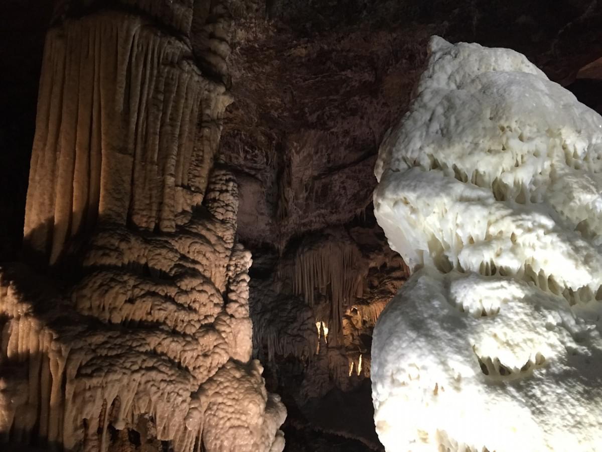 grotte postumia stalattiti postumia