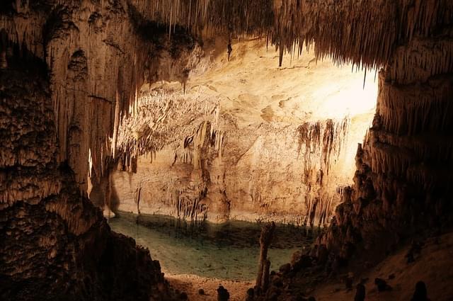 grotte postumia