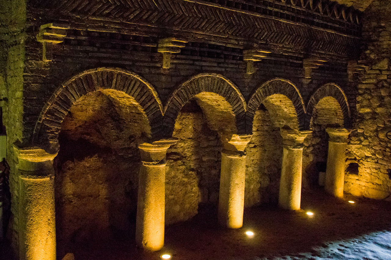 Sottoterra, nelle grotte di Santarcangelo