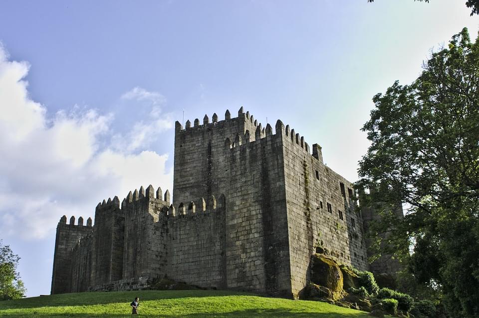 guimaraes castello