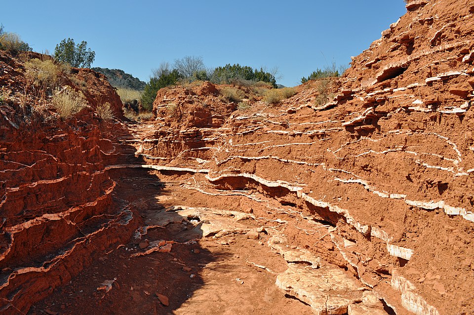 gypsum layers caprock canyons 1