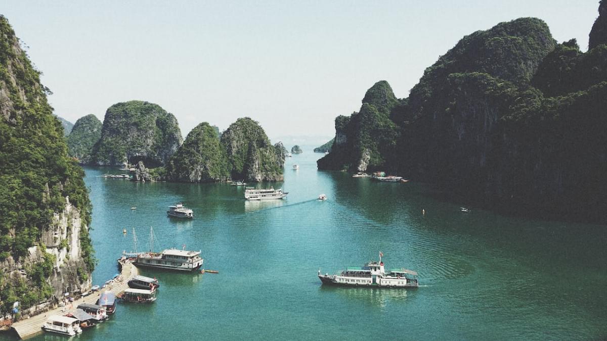 ha long vietnam