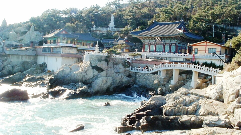 haedong yonggungsa temple busan south korea