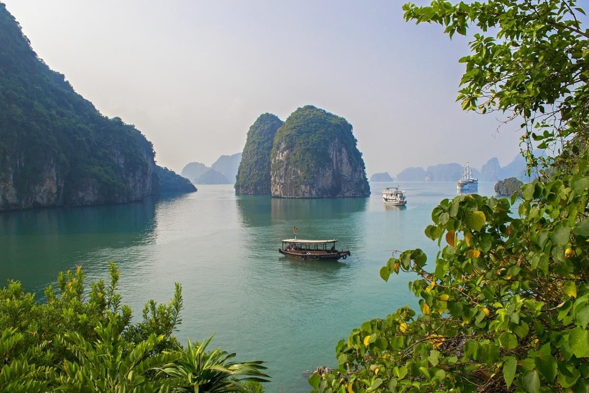 halong bay vietnam