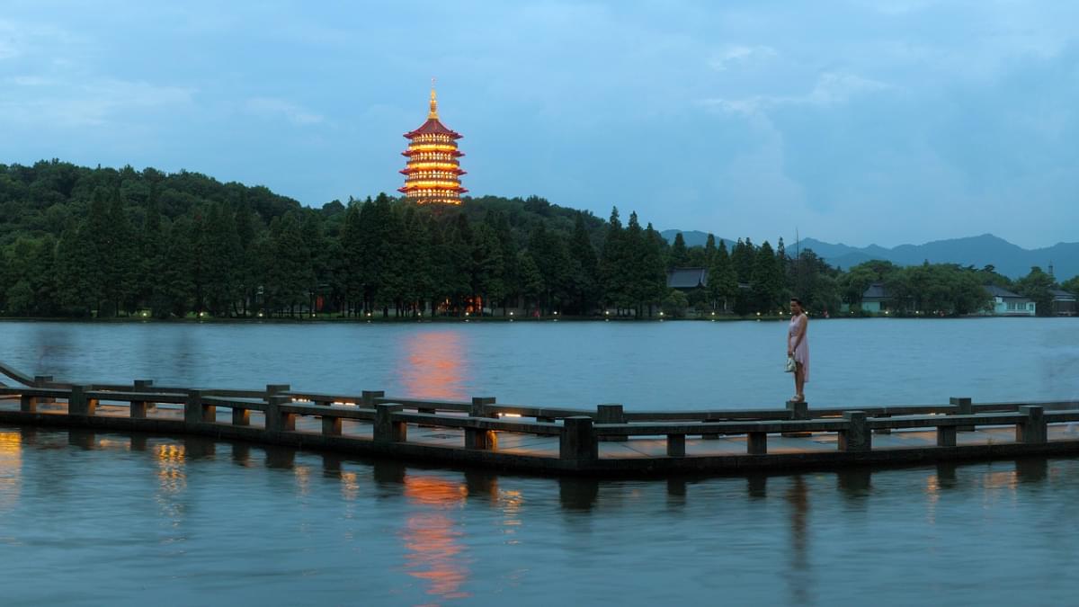 hangzhou west lake notte
