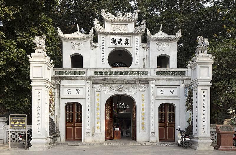 hanoi quan thanh tempel
