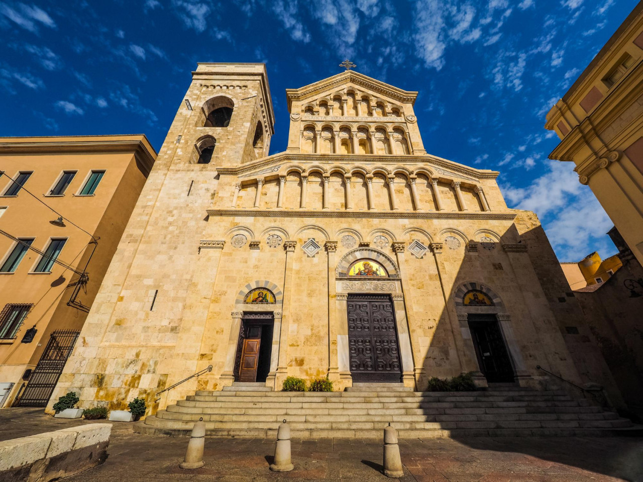 hdr santa maria cathedral cagliari