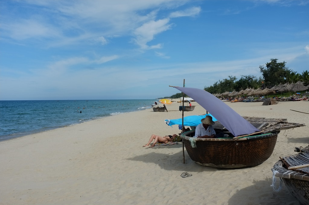 hoi an beach