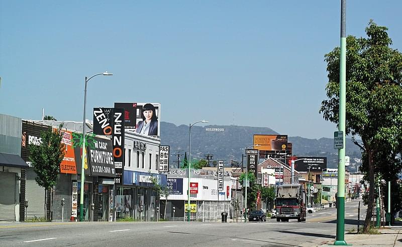 hollywood sign from western avenue koreatown