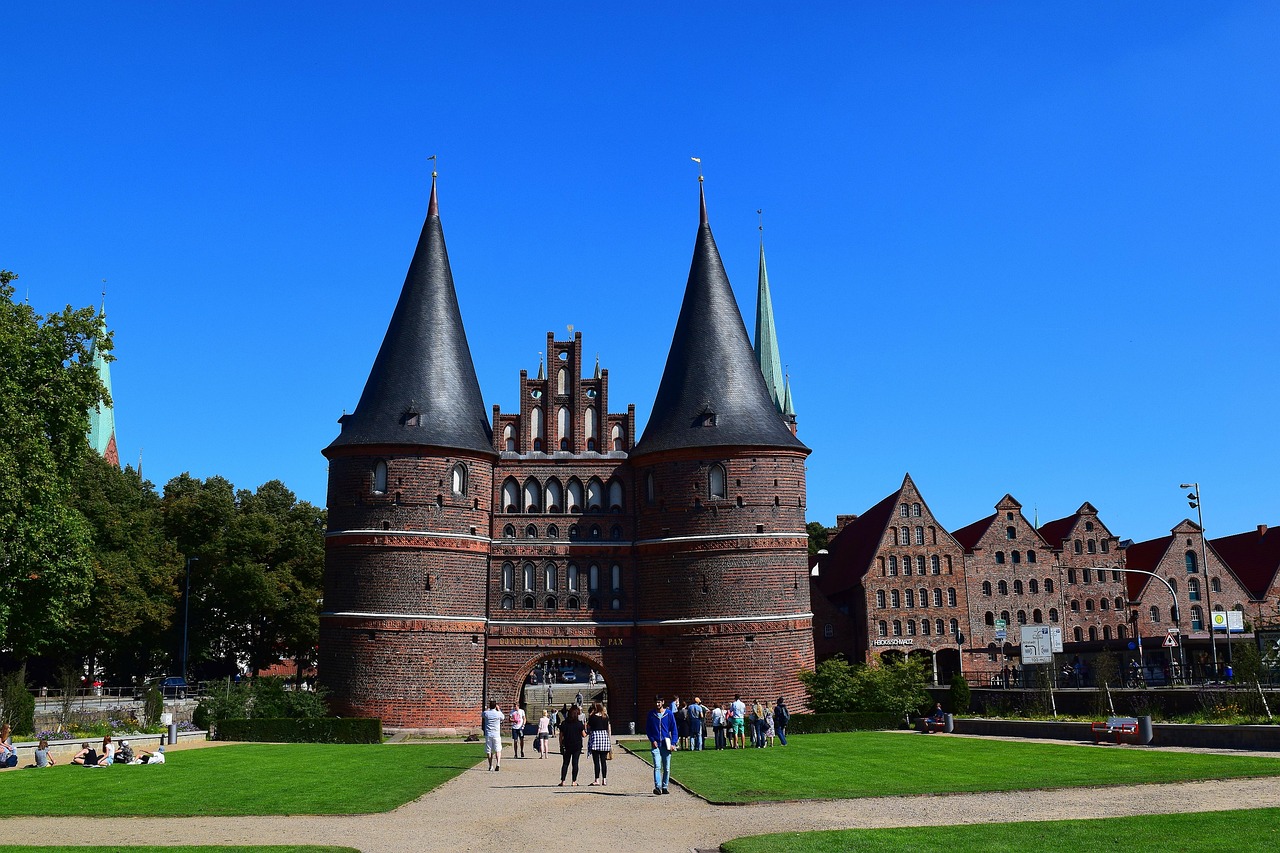 holstentor l c3 bcbeck wahrzeichen