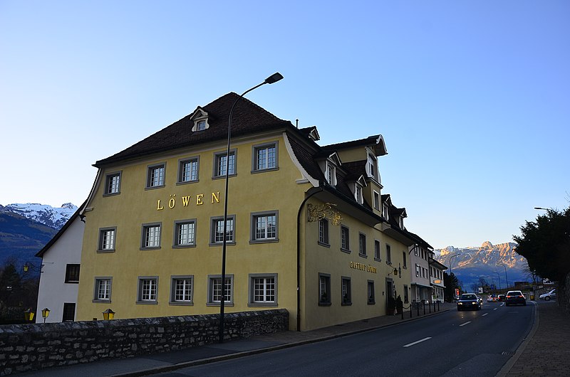 hotel gasthof lowen vaduz